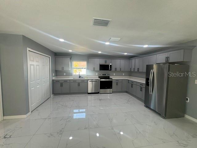 3233 PRESTON ST, LAKE WALES, FL, 33859