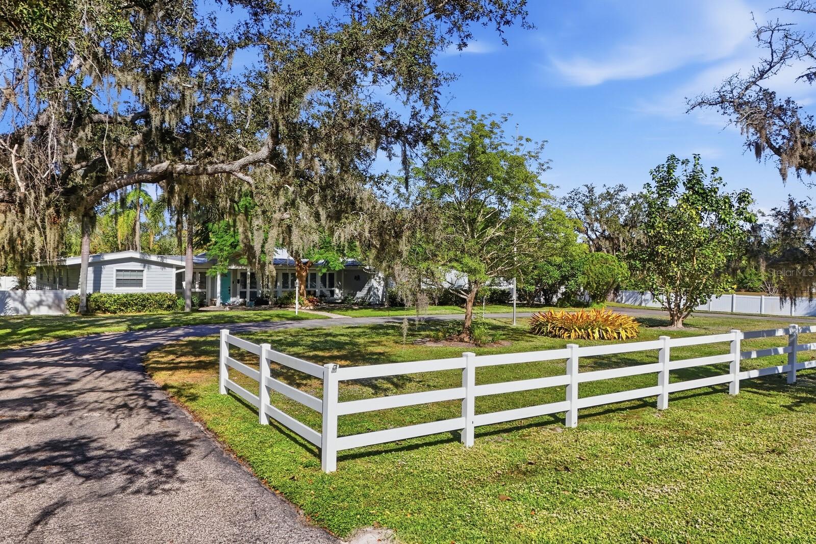 2723 59TH ST, SARASOTA, FL, 34243