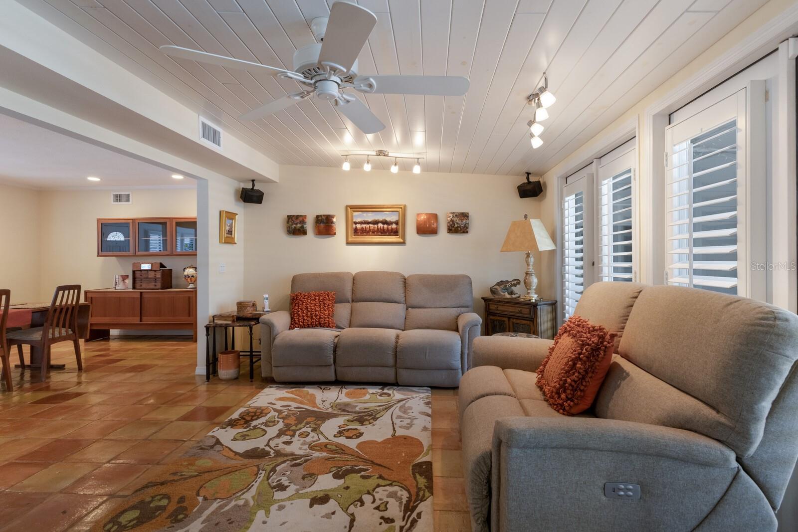 2723 59TH ST, SARASOTA, FL, 34243