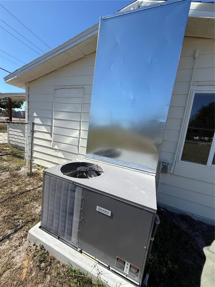 311 E BRIDGERS AVE, AUBURNDALE, FL, 33823