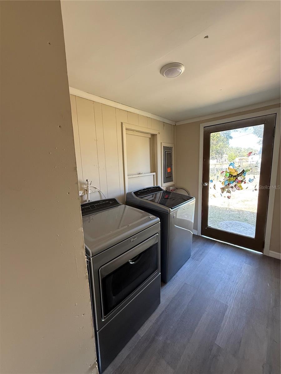 311 E BRIDGERS AVE, AUBURNDALE, FL, 33823