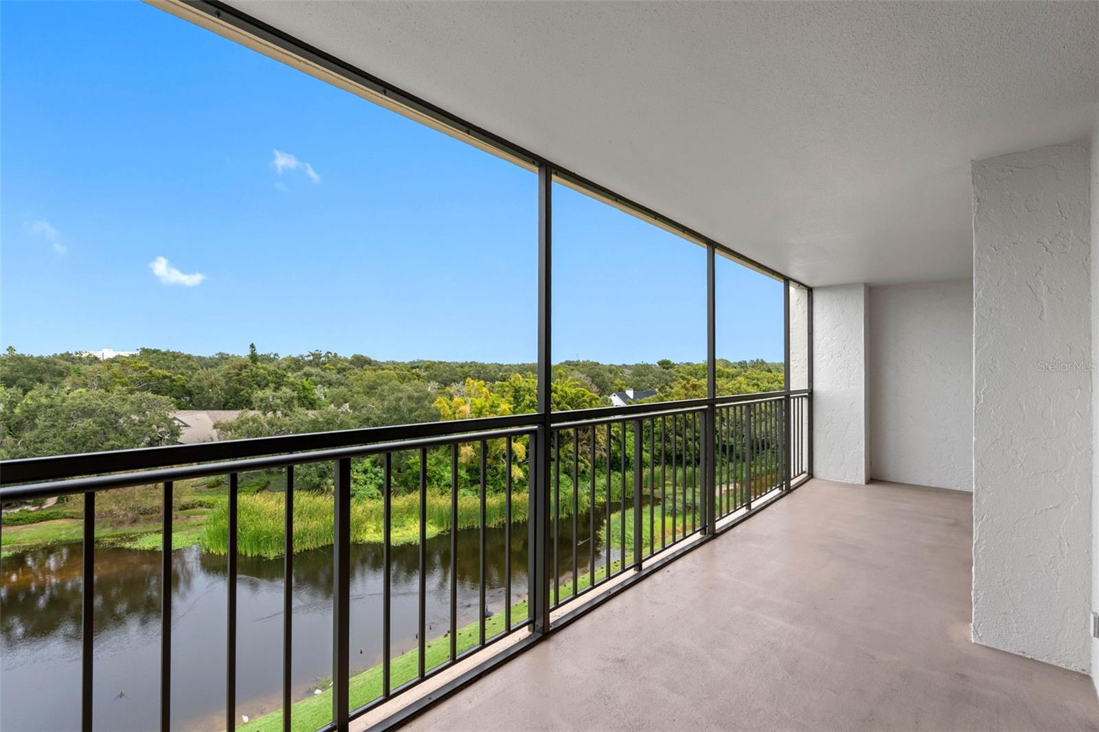 220 BELLEVIEW BLVD #609, BELLEAIR, FL, 33756