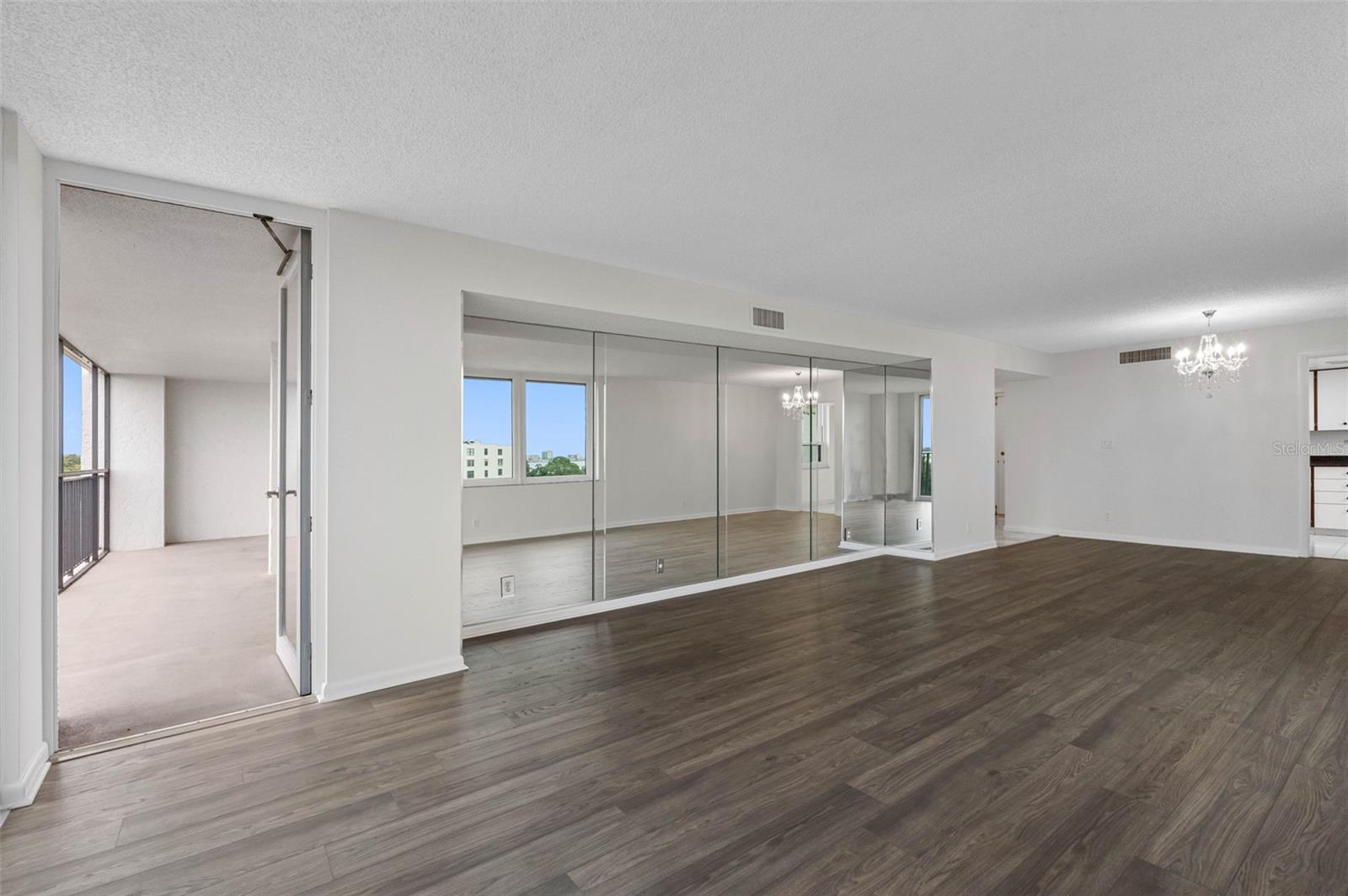 220 BELLEVIEW BLVD #609, BELLEAIR, FL, 33756