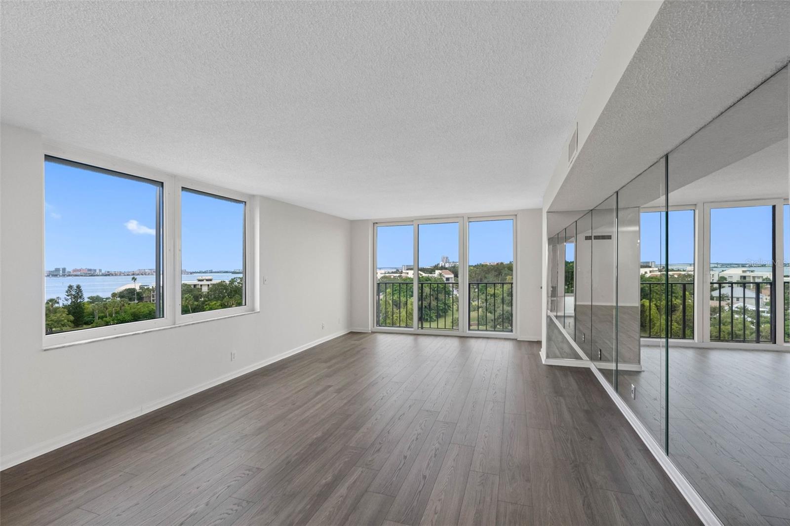 220 BELLEVIEW BLVD #609, BELLEAIR, FL, 33756