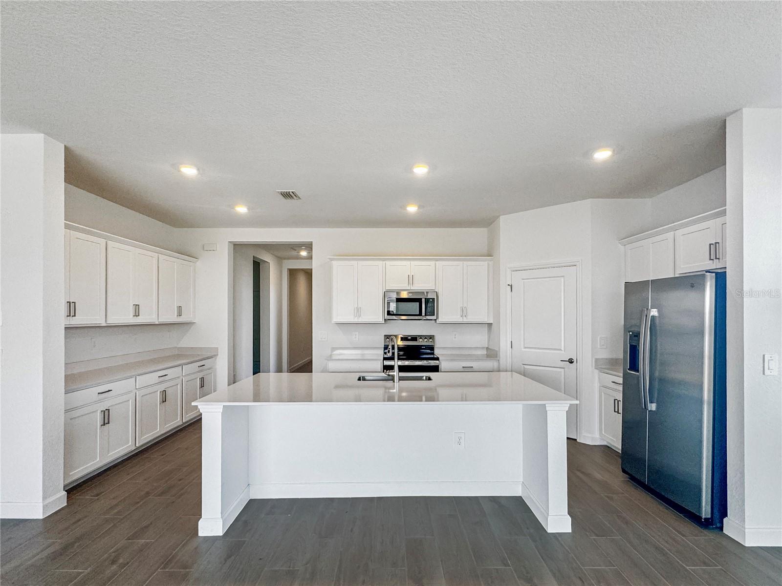 7897 LAKES EDGE LN, PORT CHARLOTTE, FL, 33981