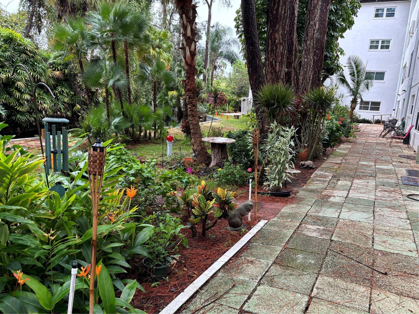 200 EL CAMINO DR #102, WINTER HAVEN, FL, 33884