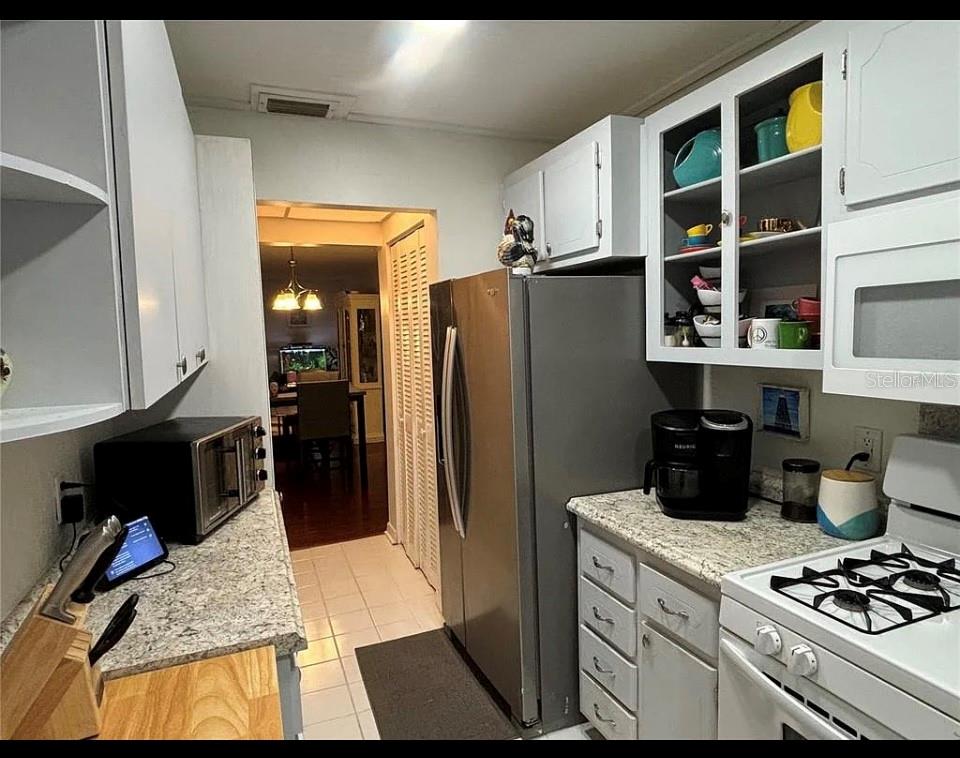 200 EL CAMINO DR #102, WINTER HAVEN, FL, 33884