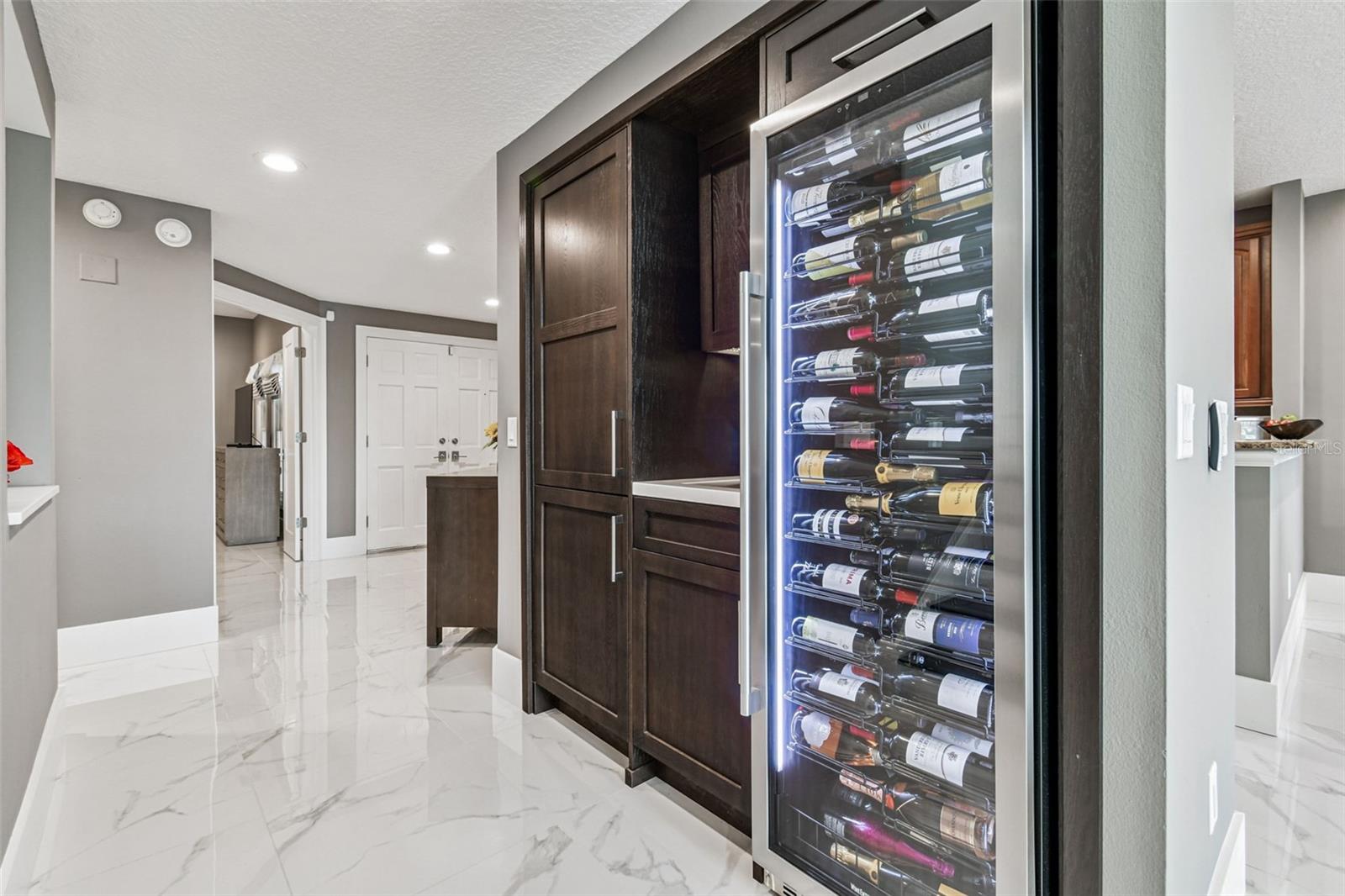 3155 LAKE ELLEN DR, TAMPA, FL, 33618