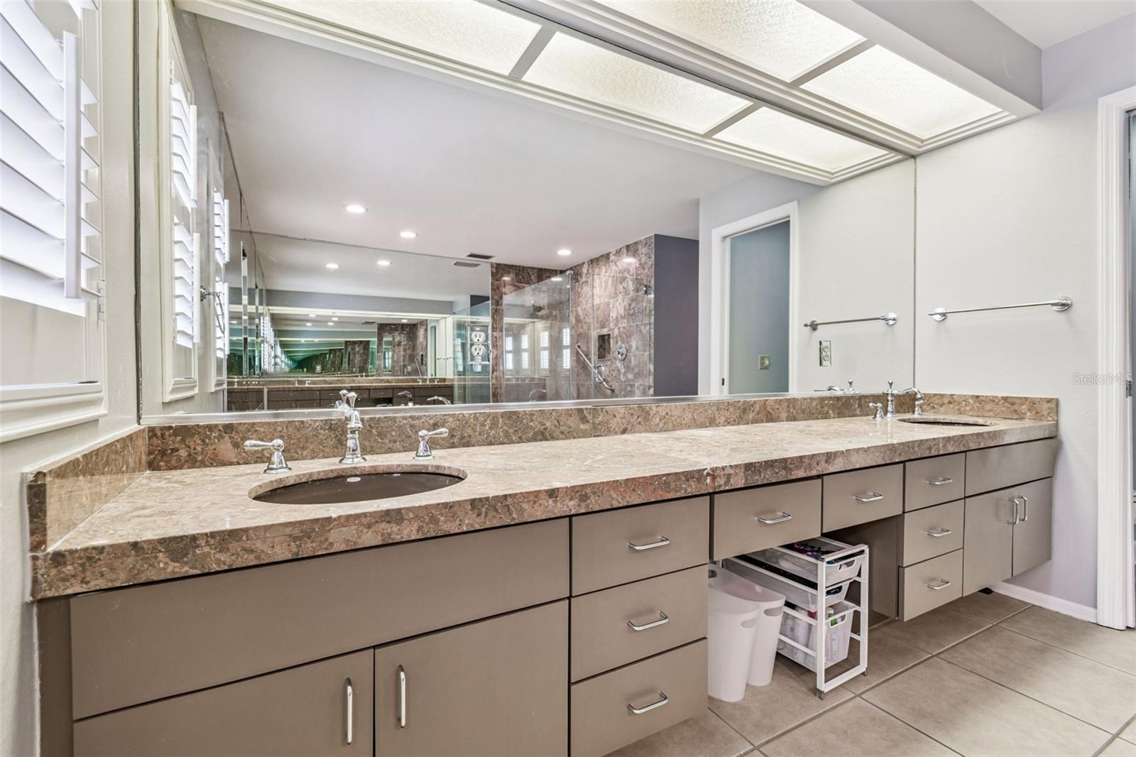 3155 LAKE ELLEN DR, TAMPA, FL, 33618