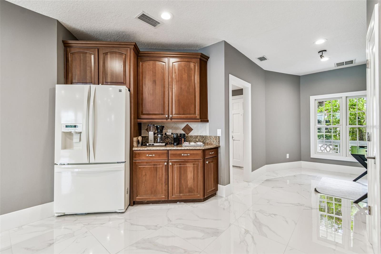 3155 LAKE ELLEN DR, TAMPA, FL, 33618