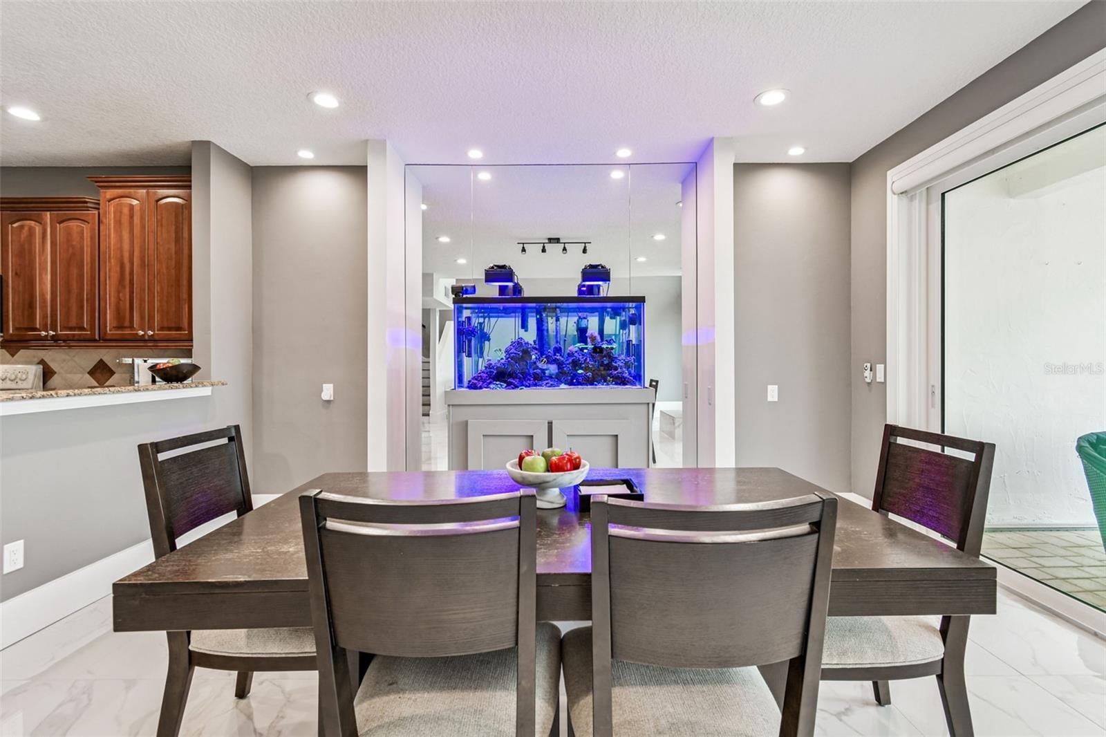 3155 LAKE ELLEN DR, TAMPA, FL, 33618