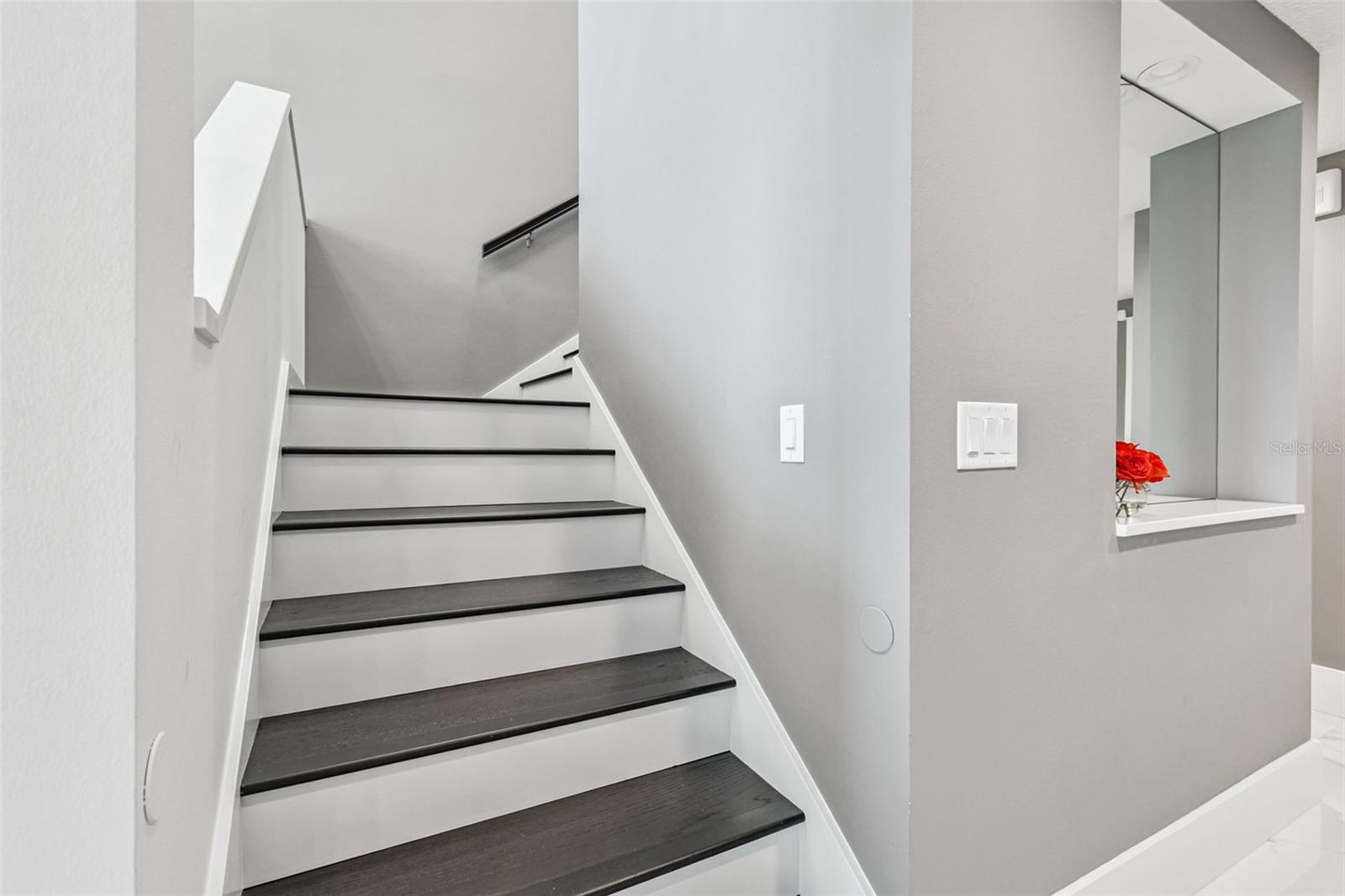 3155 LAKE ELLEN DR, TAMPA, FL, 33618