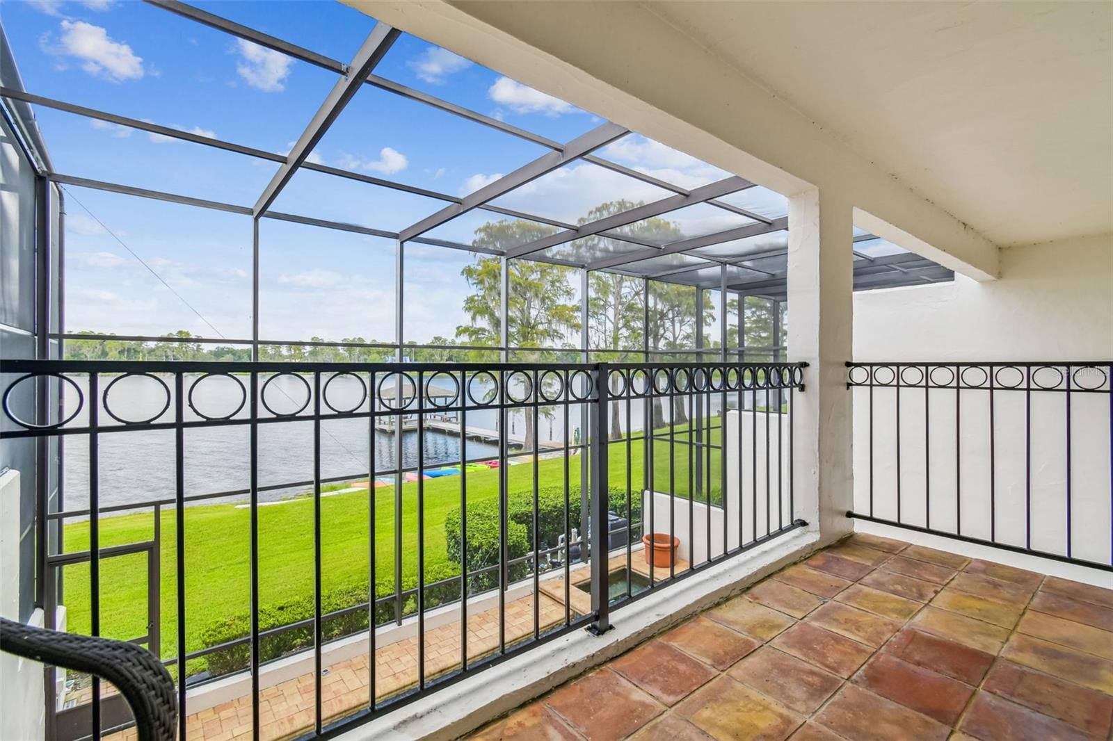 3155 LAKE ELLEN DR, TAMPA, FL, 33618