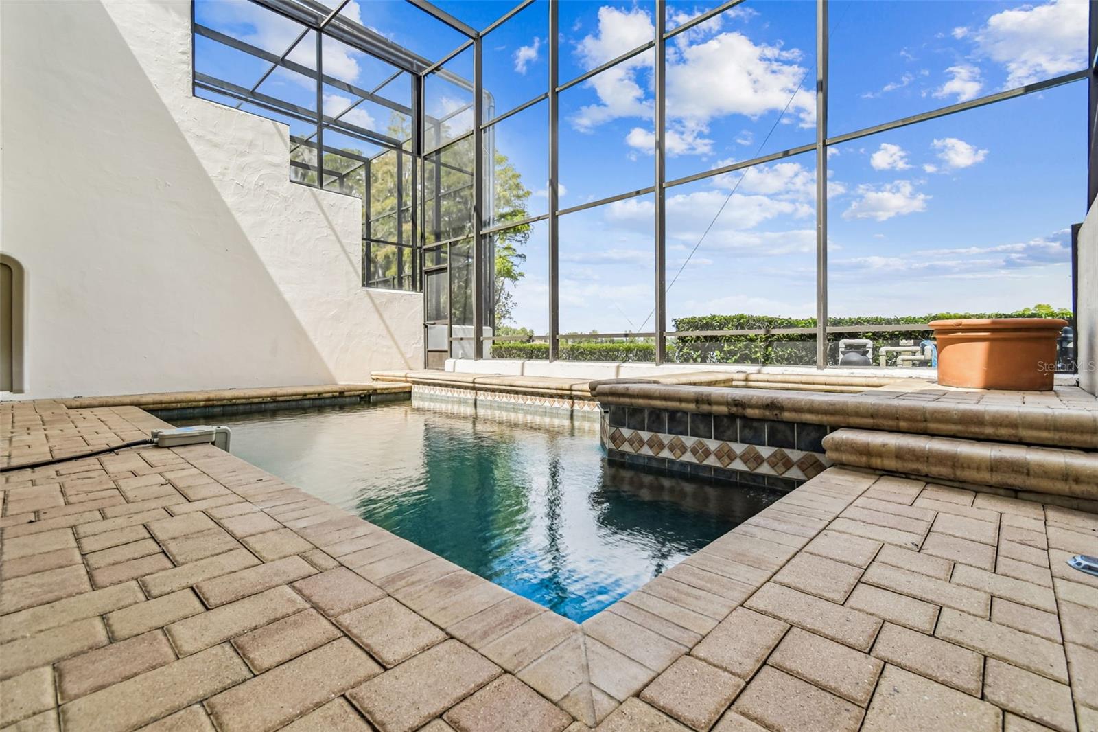 3155 LAKE ELLEN DR, TAMPA, FL, 33618