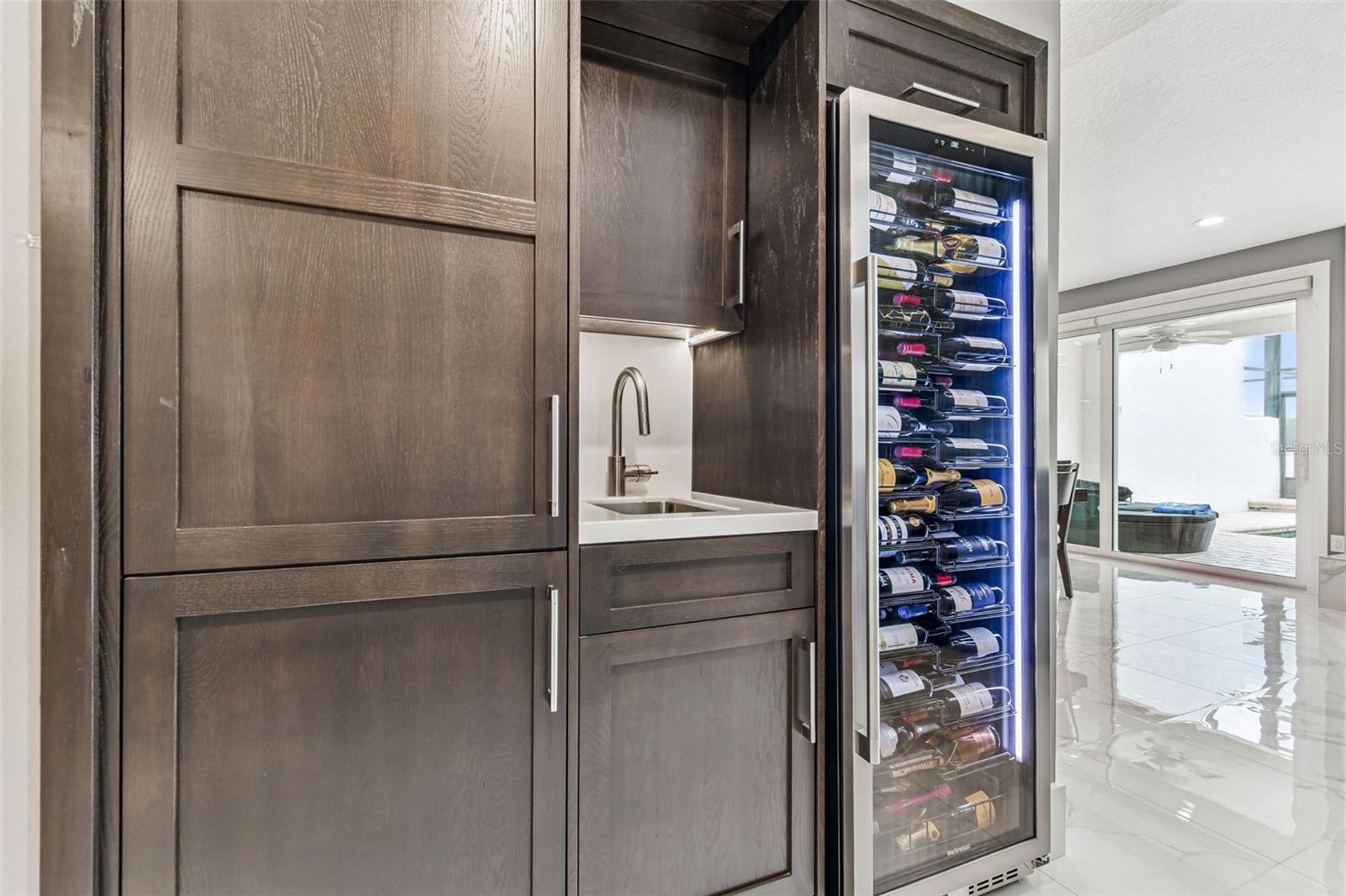 3155 LAKE ELLEN DR, TAMPA, FL, 33618