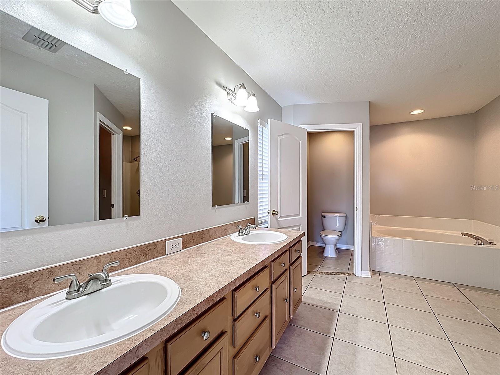 1739 PRESIDIO DR, CLERMONT, FL, 34711