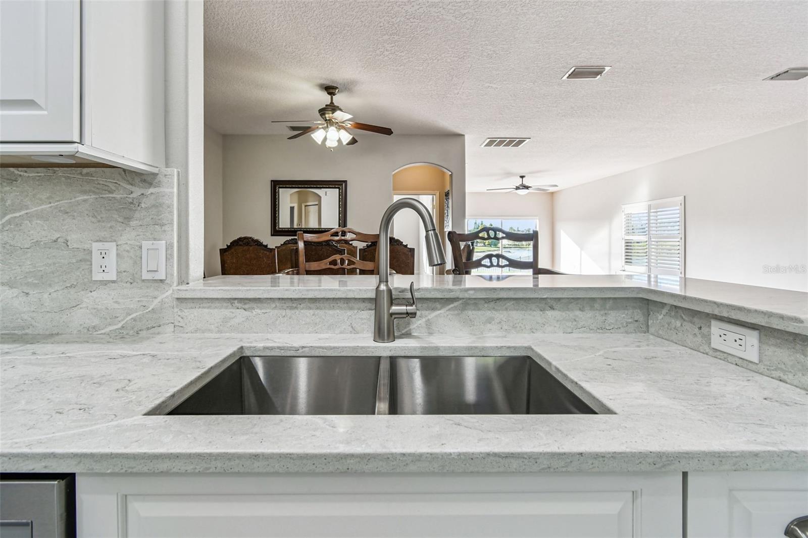 20106 NOB OAK AVE, TAMPA, FL, 33647