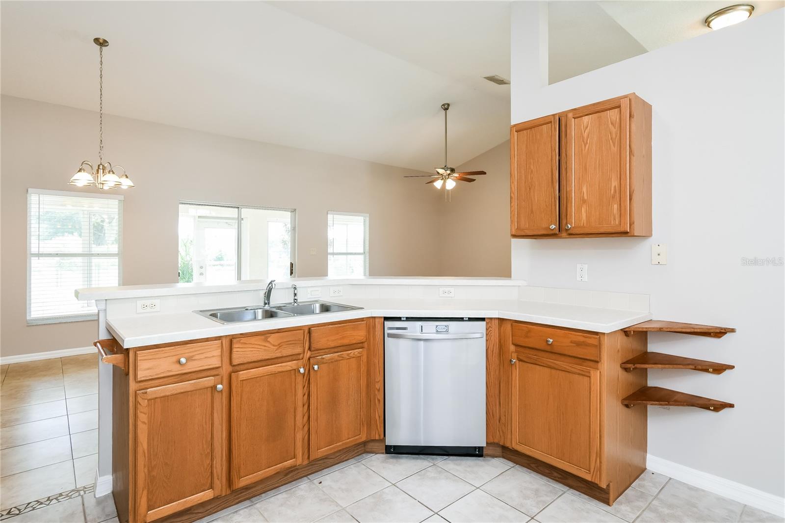 15524 CRYSTAL CREEK CT, CLERMONT, FL, 34711