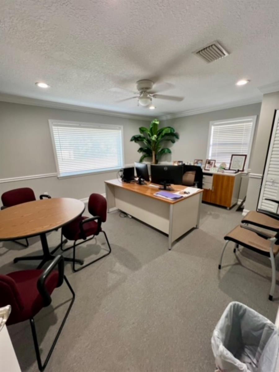 203 RIDGEWOOD AVE #B, BRANDON, FL, 33510