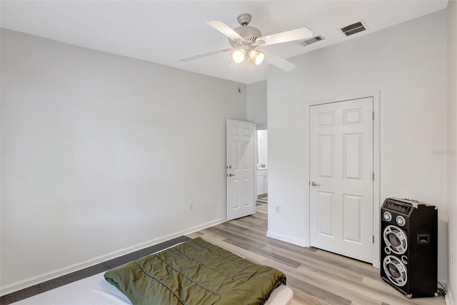 2425 21ST ST #B, SARASOTA, FL, 34234