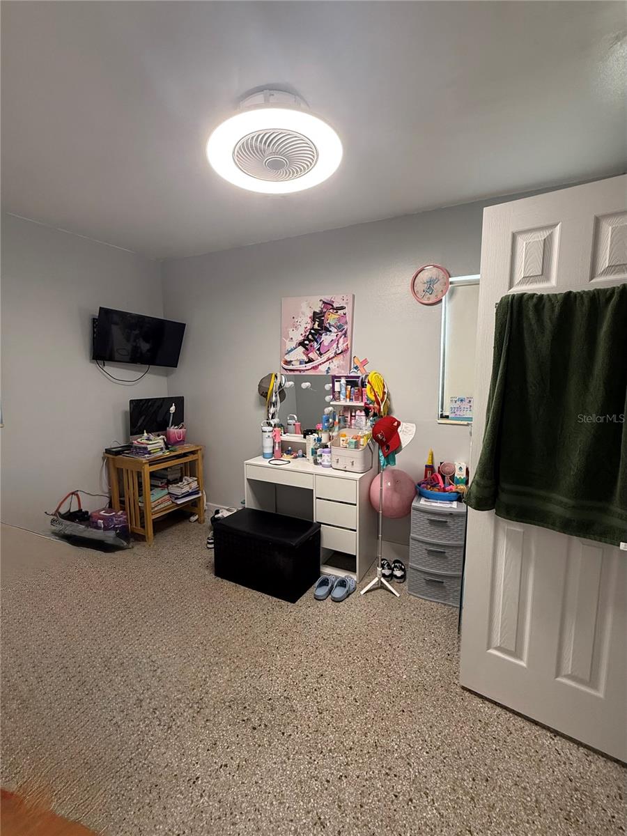 4916 ELDORADO DR, TAMPA, FL, 33615