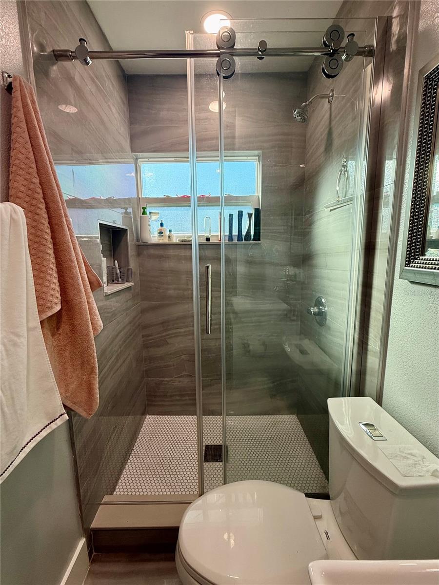 4916 ELDORADO DR, TAMPA, FL, 33615