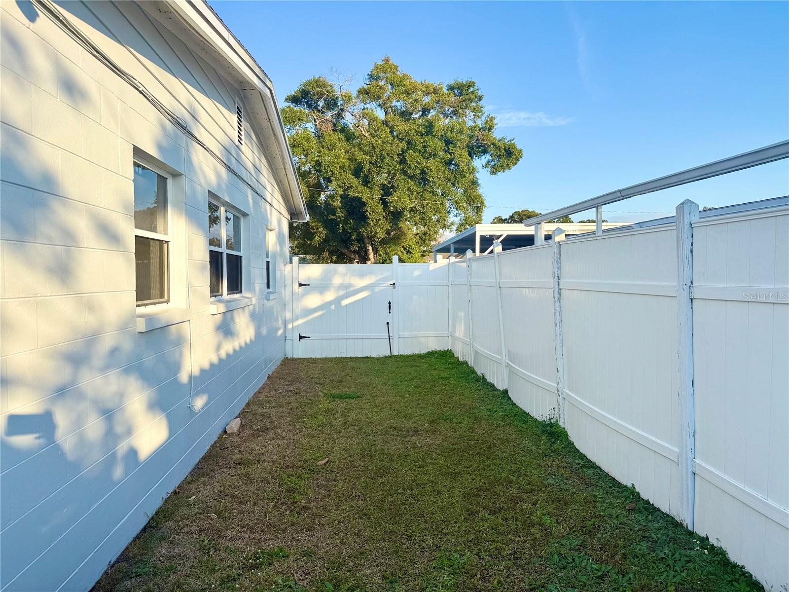 4916 ELDORADO DR, TAMPA, FL, 33615