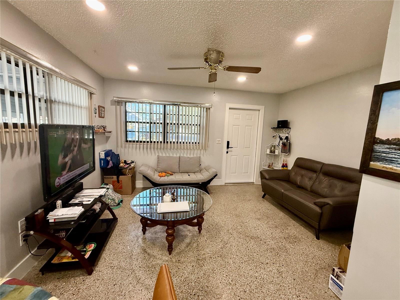 4916 ELDORADO DR, TAMPA, FL, 33615