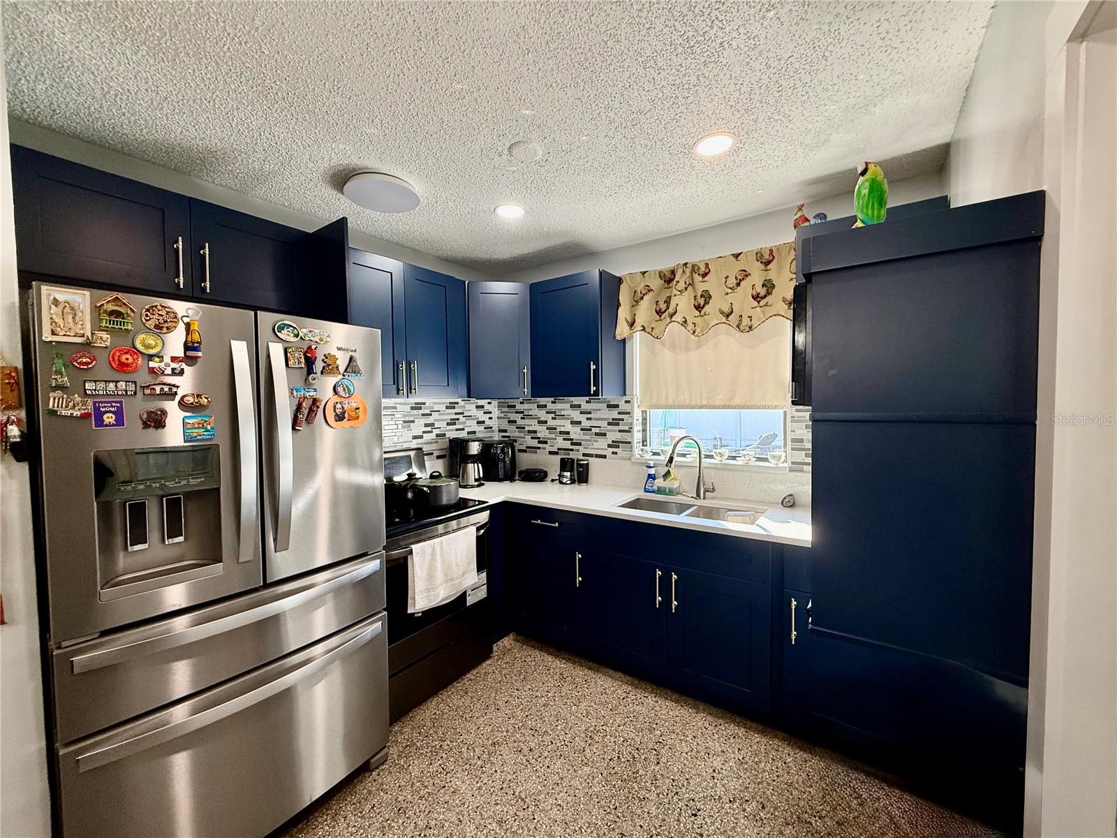 4916 ELDORADO DR, TAMPA, FL, 33615