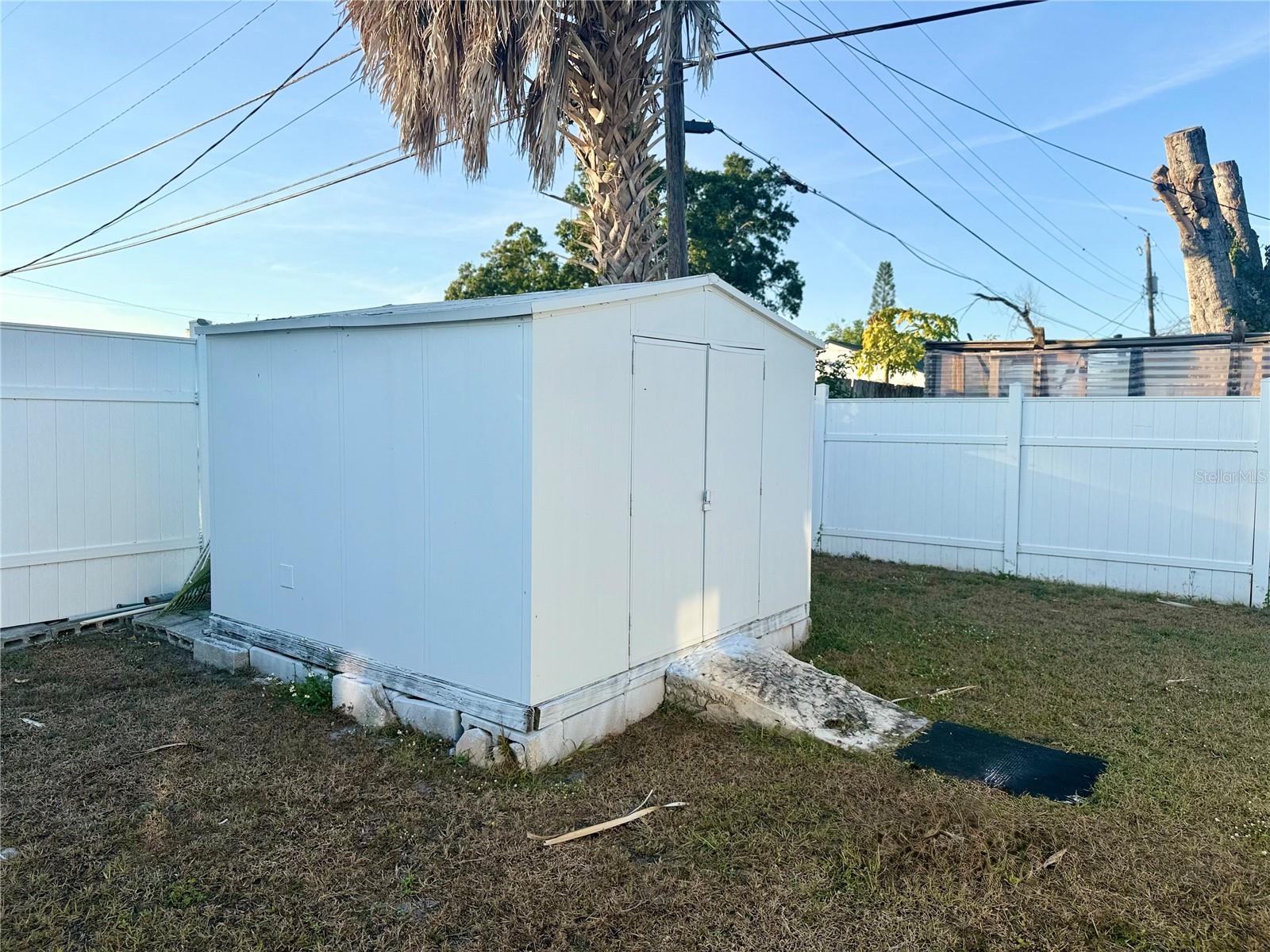 4916 ELDORADO DR, TAMPA, FL, 33615