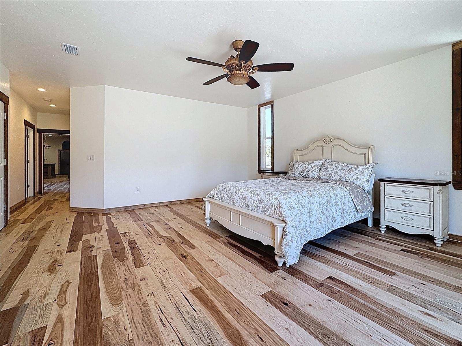 A4672463 Property Photo