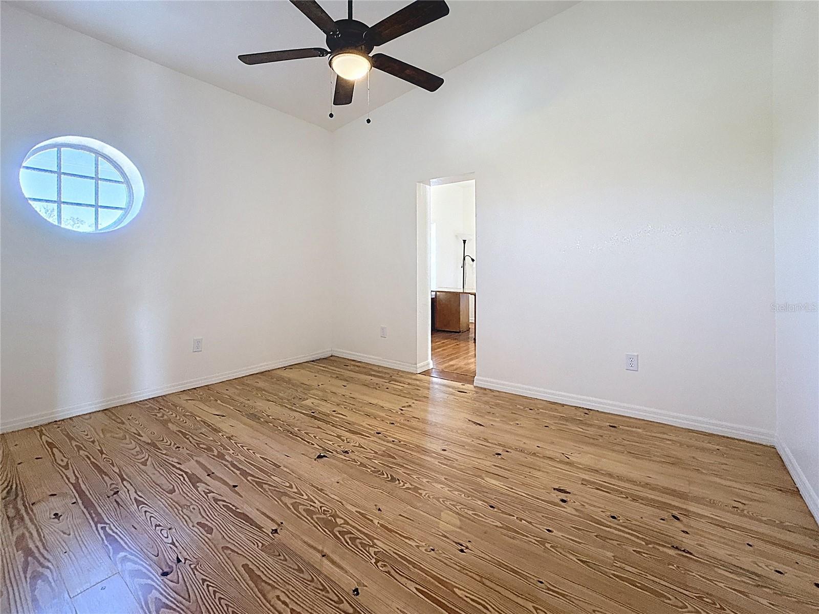 A4672463 Property Photo