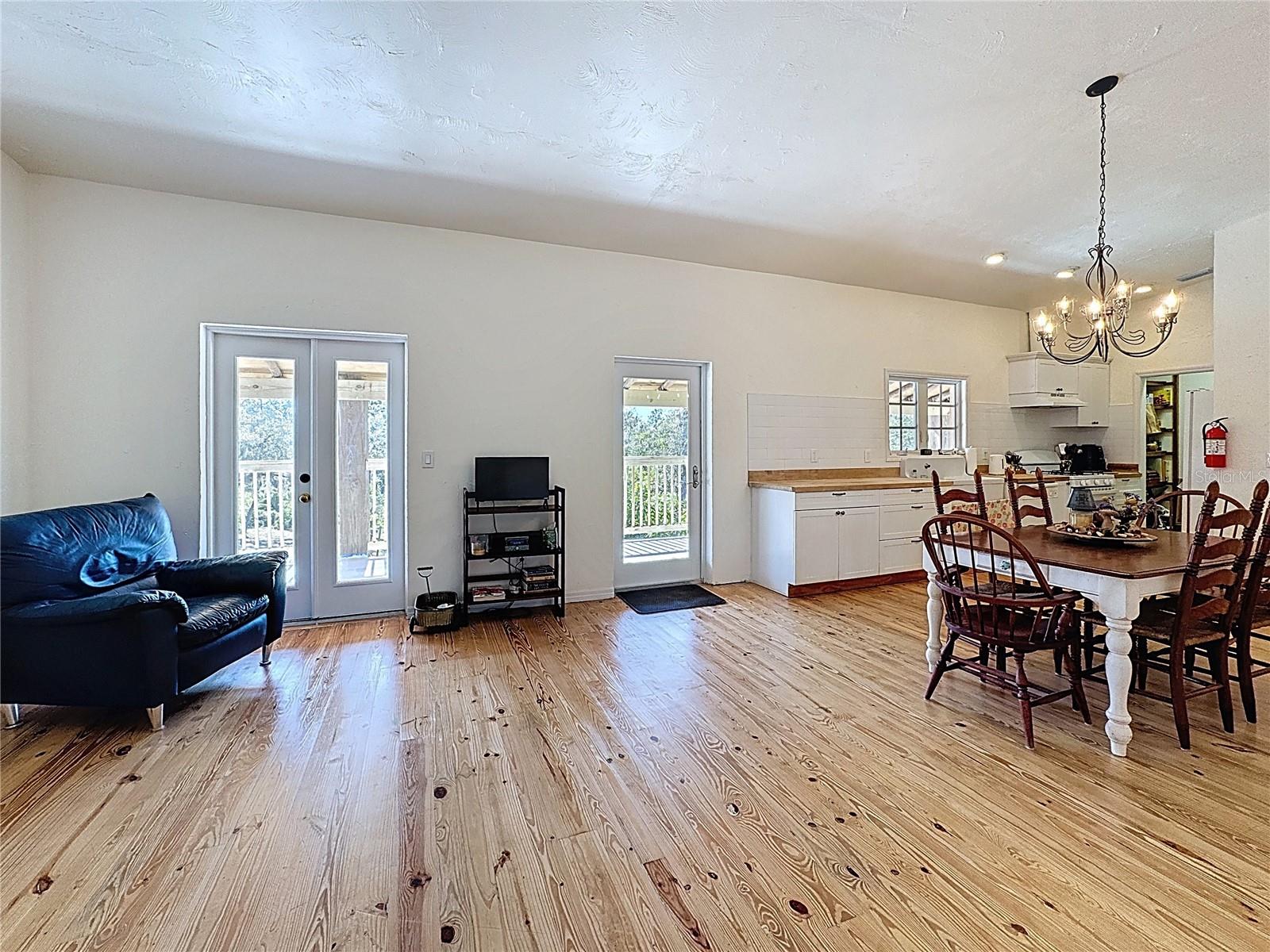 A4672463 Property Photo