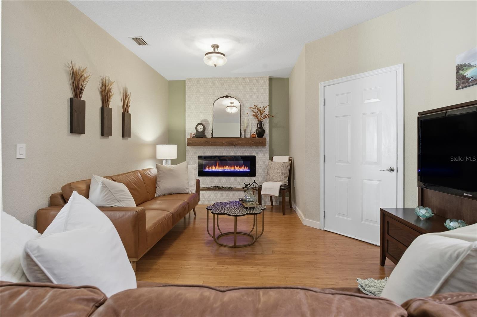 16302 NEWBURY PALMS CT, TAMPA, FL, 33647