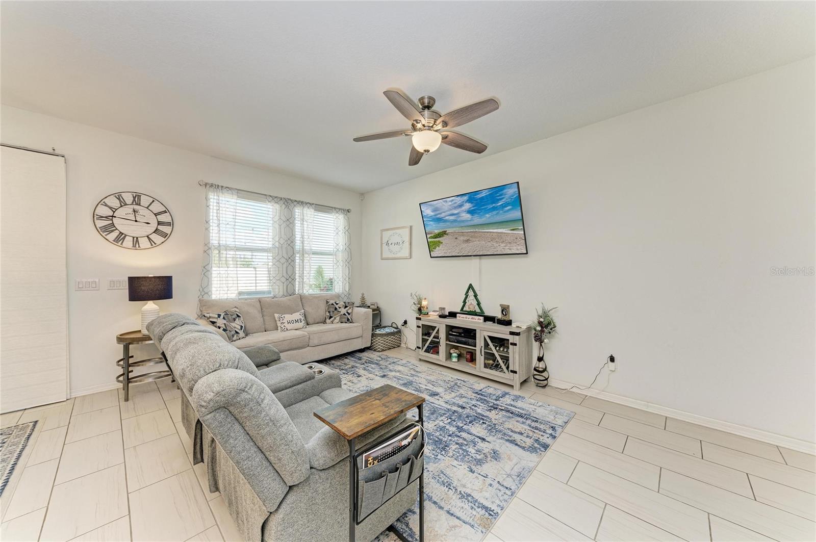 11637 WOODLEAF DR, LAKEWOOD RANCH, FL, 34211