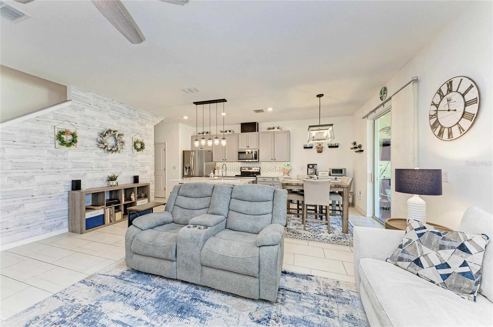 11637 WOODLEAF DR, LAKEWOOD RANCH, FL, 34211