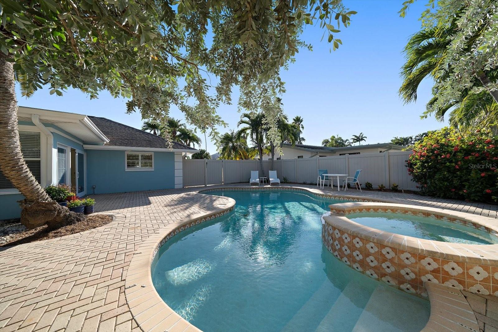 119 13TH ST, BELLEAIR BEACH, FL, 33786