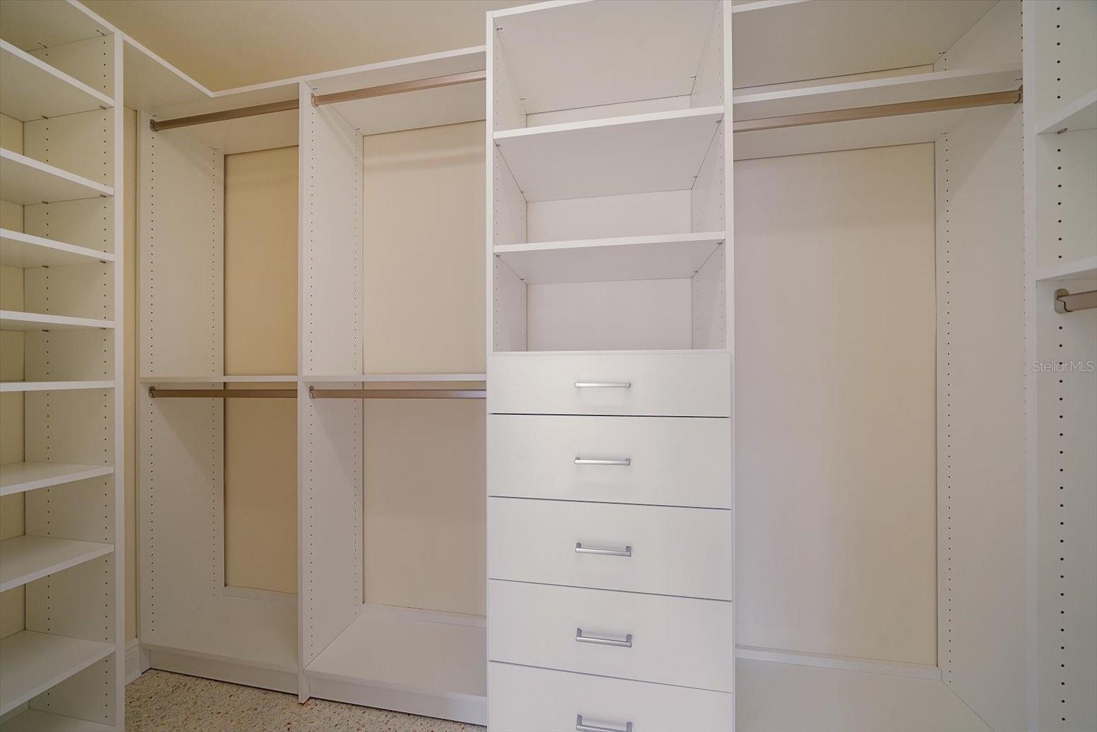 119 13TH ST, BELLEAIR BEACH, FL, 33786