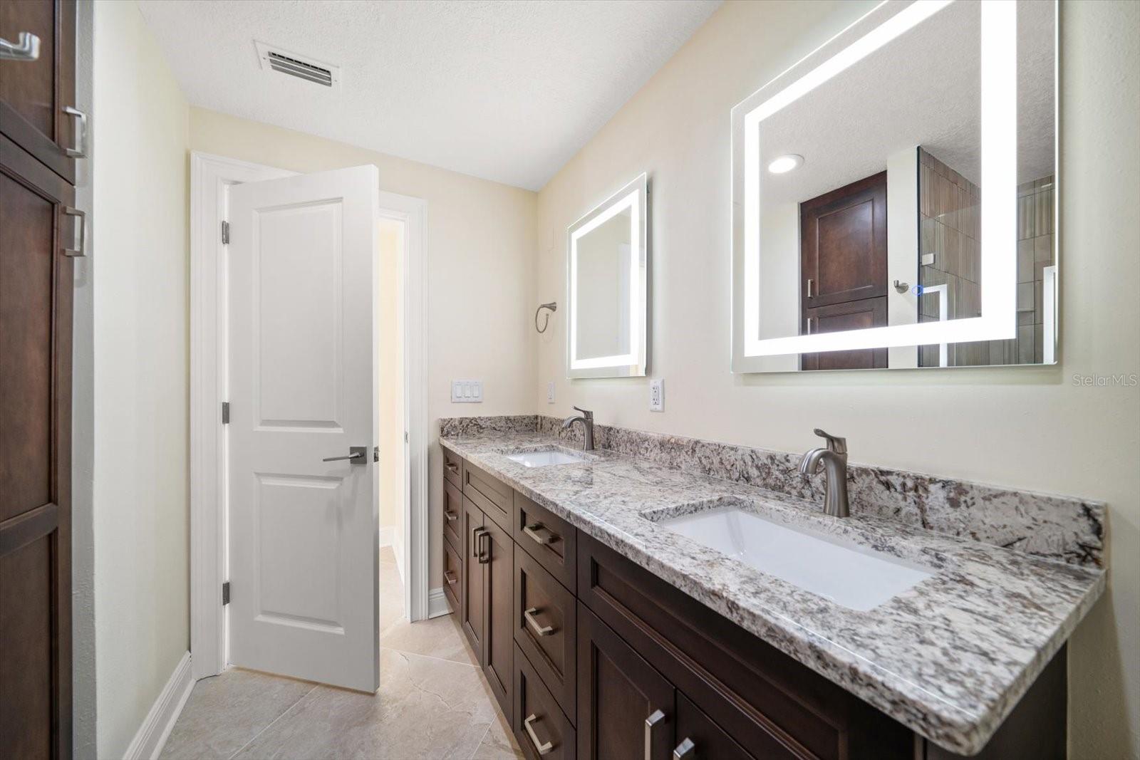 119 13TH ST, BELLEAIR BEACH, FL, 33786