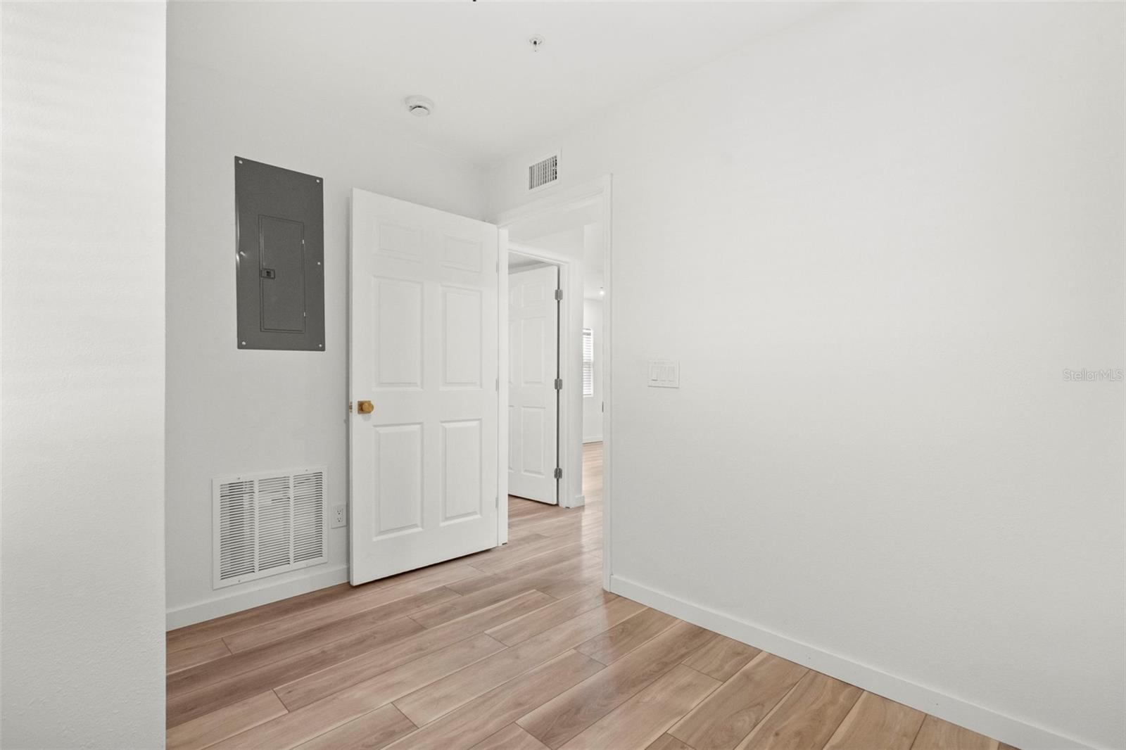 3103 16TH ST N, ST PETERSBURG, FL, 33704