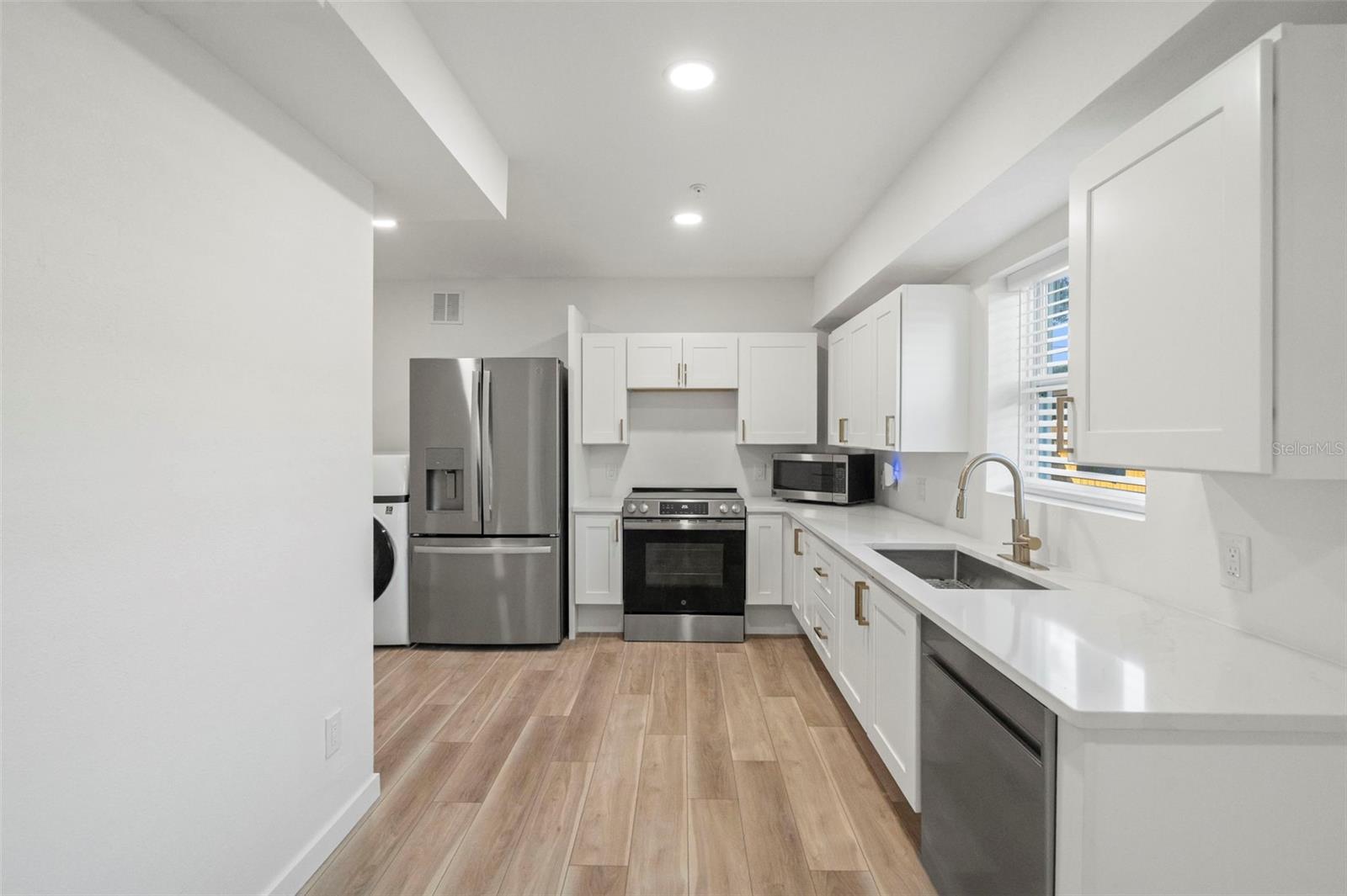 3103 16TH ST N, ST PETERSBURG, FL, 33704