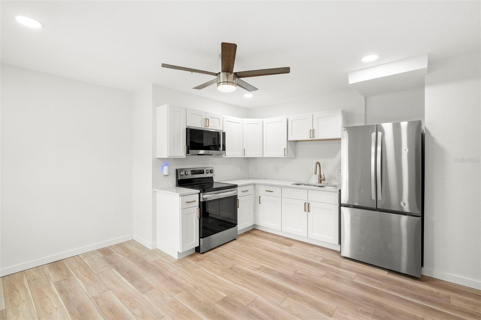 3103 16TH ST N, ST PETERSBURG, FL, 33704