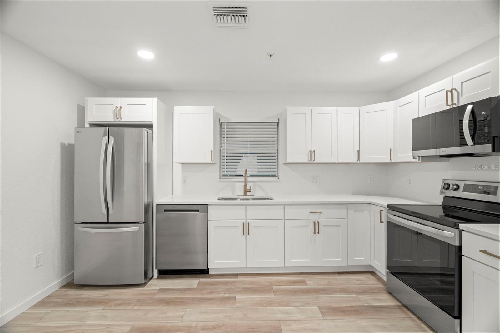 3103 16TH ST N, ST PETERSBURG, FL, 33704