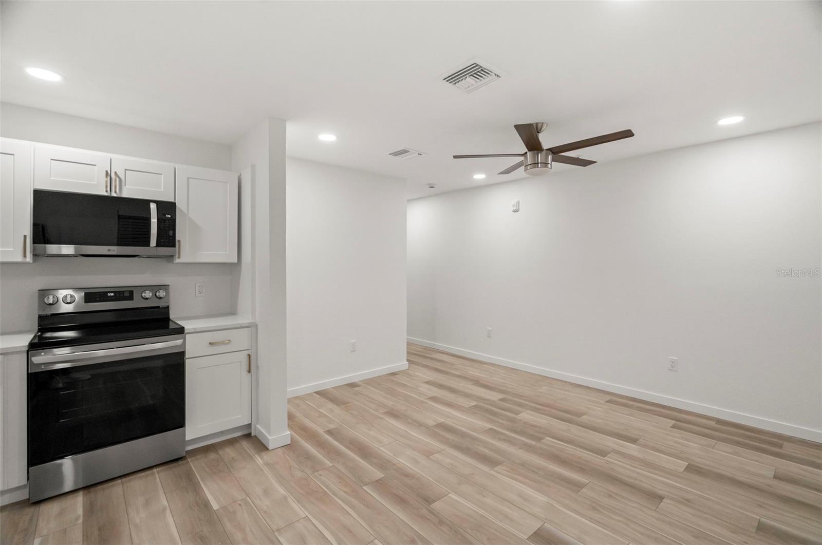 3103 16TH ST N, ST PETERSBURG, FL, 33704