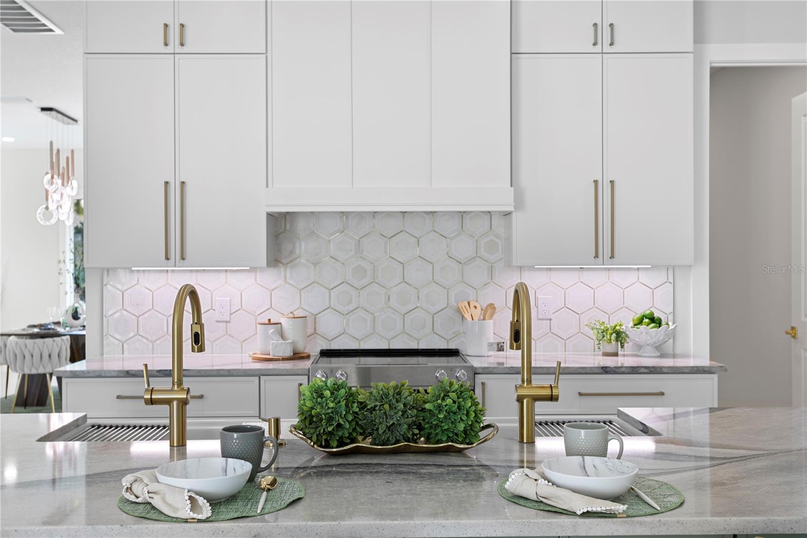 14447 MARK DR, LARGO, FL, 33774