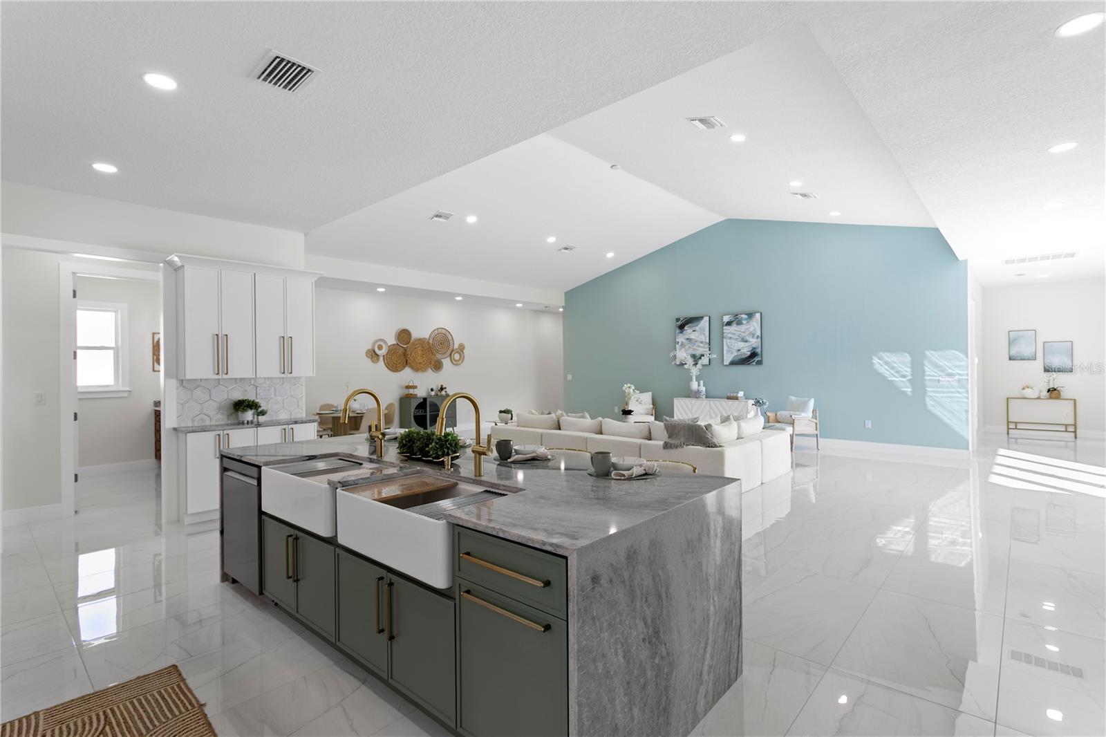 14447 MARK DR, LARGO, FL, 33774