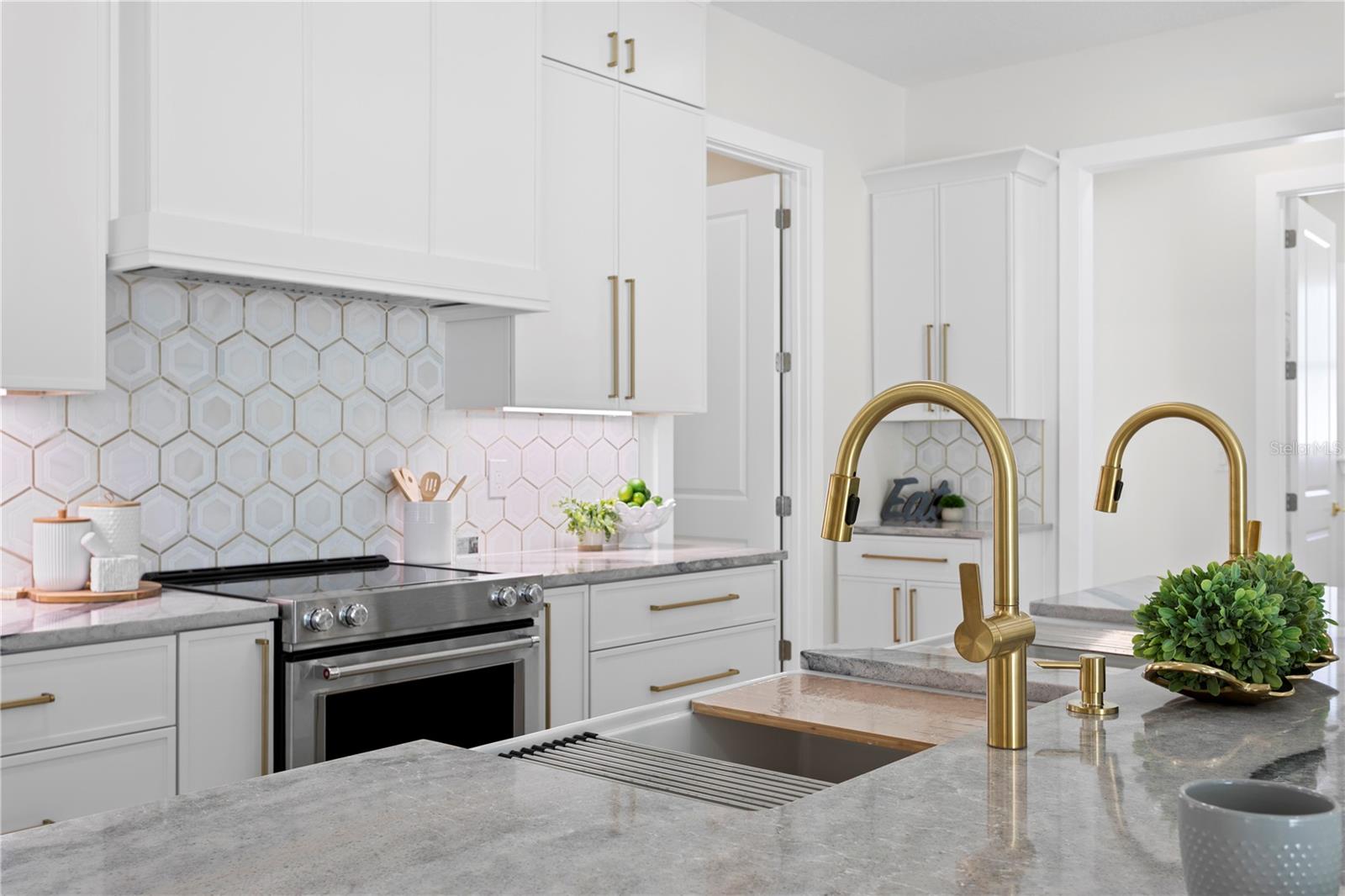 14447 MARK DR, LARGO, FL, 33774