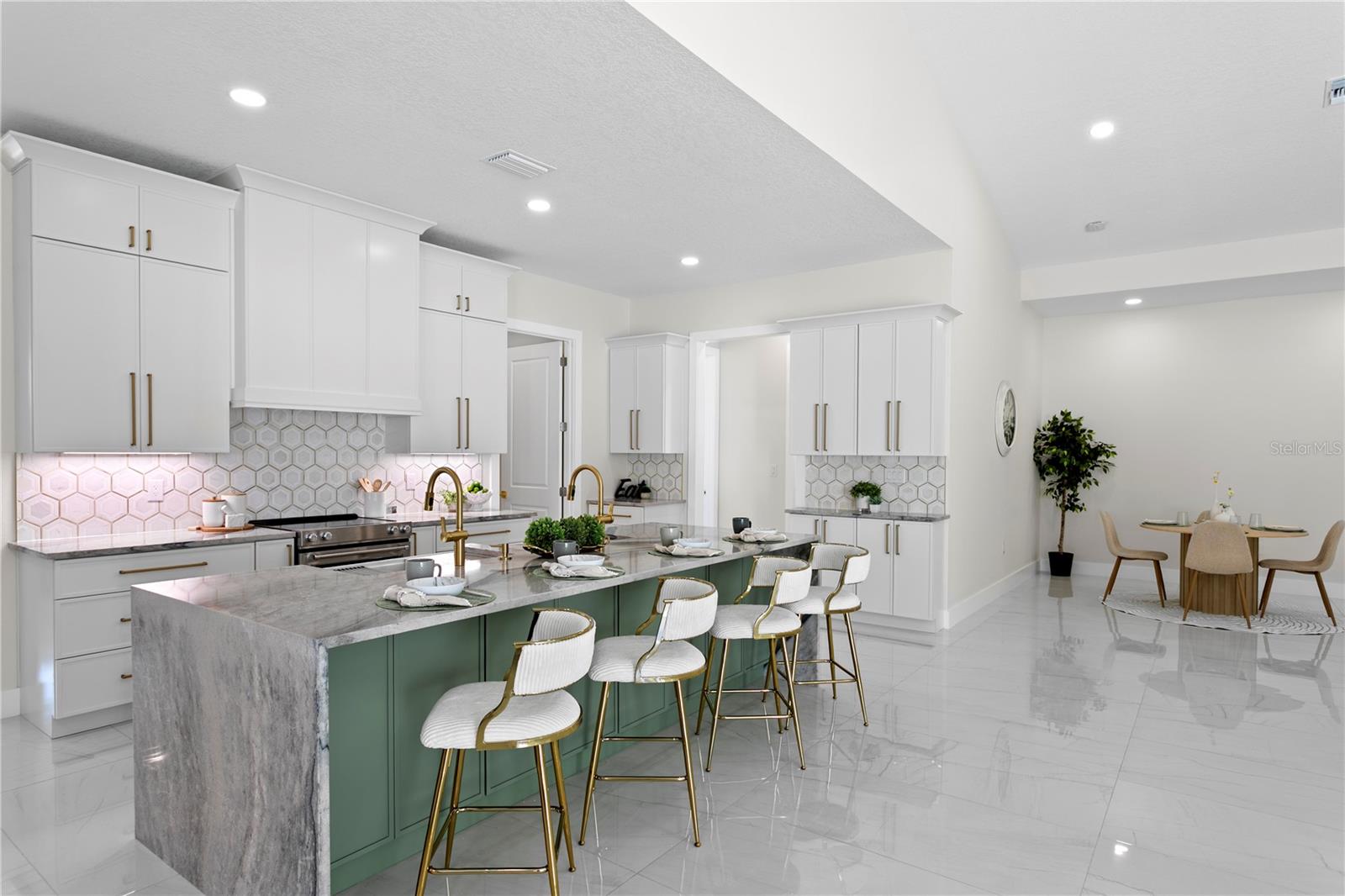 14447 MARK DR, LARGO, FL, 33774