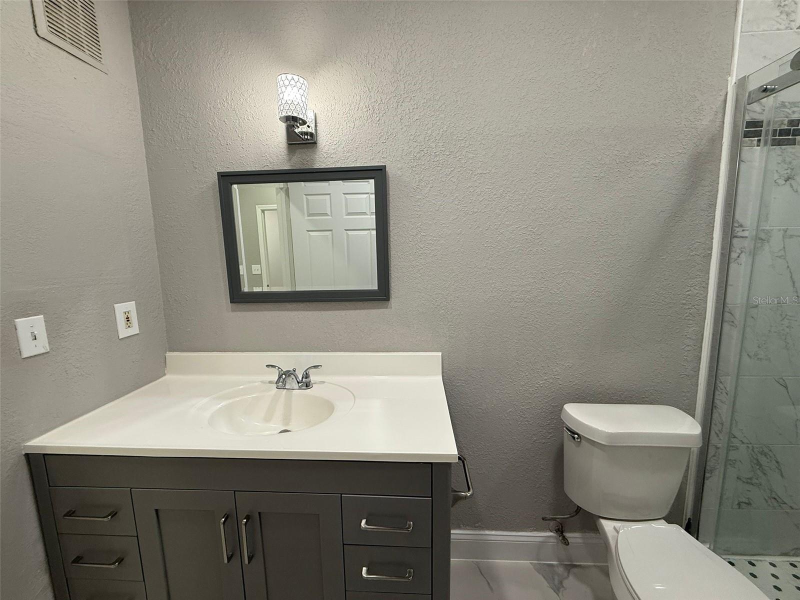 9258 LAKE CHASE ISLAND WAY, TAMPA, FL, 33626