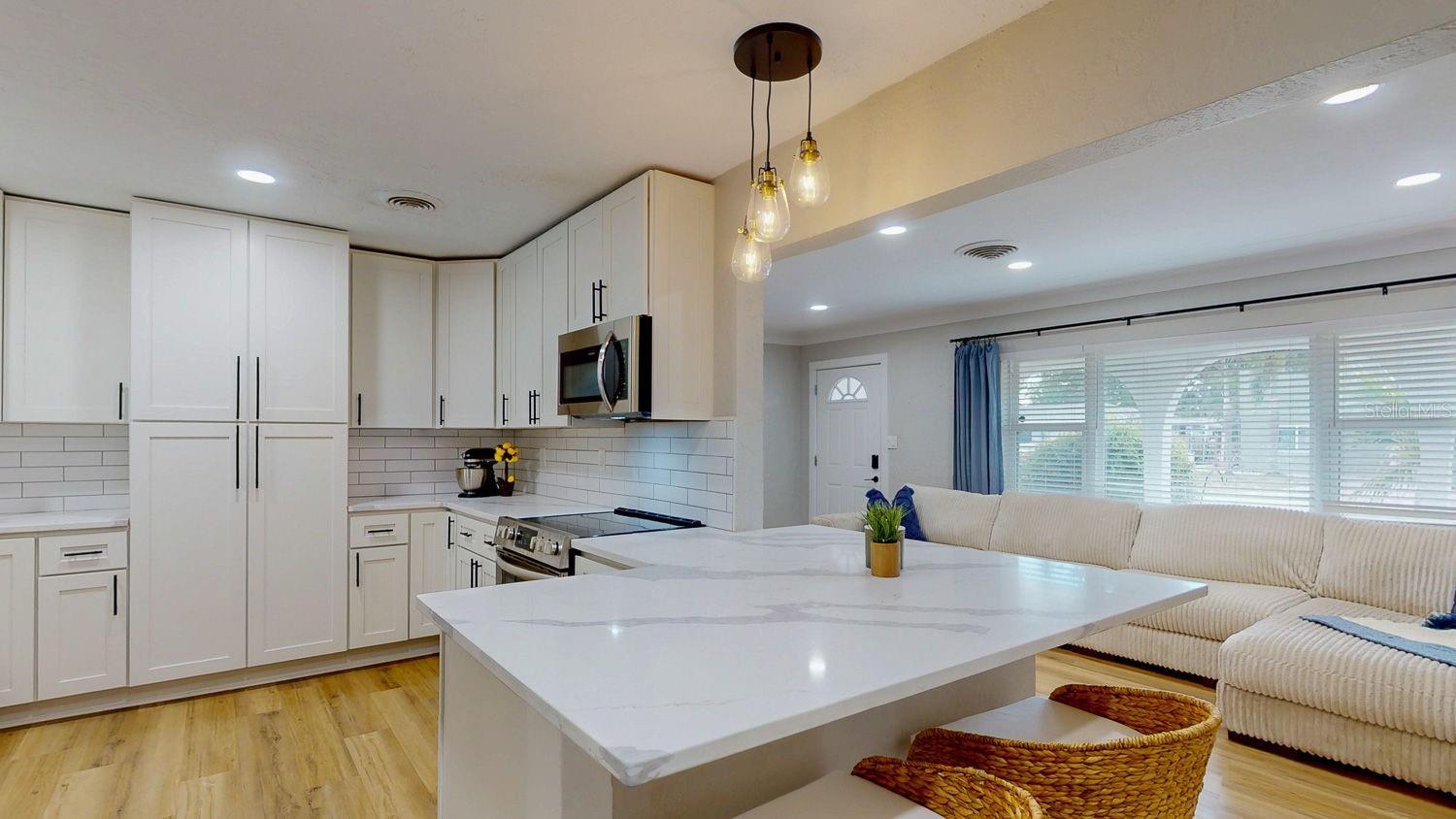 2363 68TH AVE S, ST PETERSBURG, FL, 33712